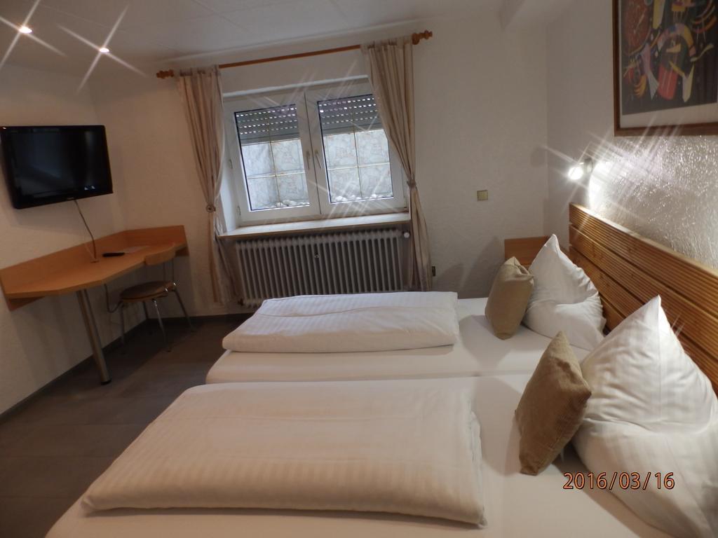 H41 Inn Hotel Garni Freiburg (Adults Only) Gundelfingen  Exterior foto