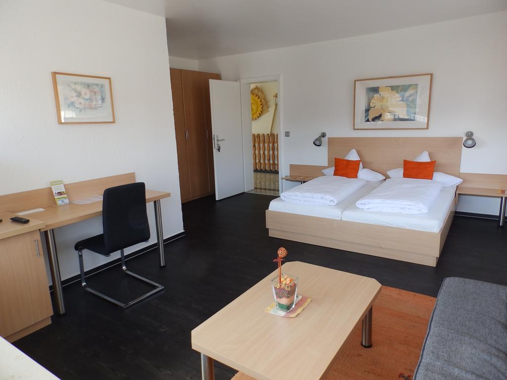 H41 Inn Hotel Garni Freiburg (Adults Only) Gundelfingen  Exterior foto